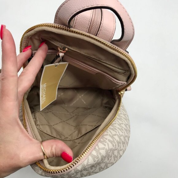 Michael Kors Vanilla And Pink Monogram Logo Erin Backpack Bag - Picture 11 of 11